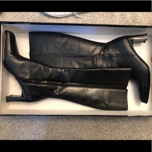 Like New Black Leather Boots